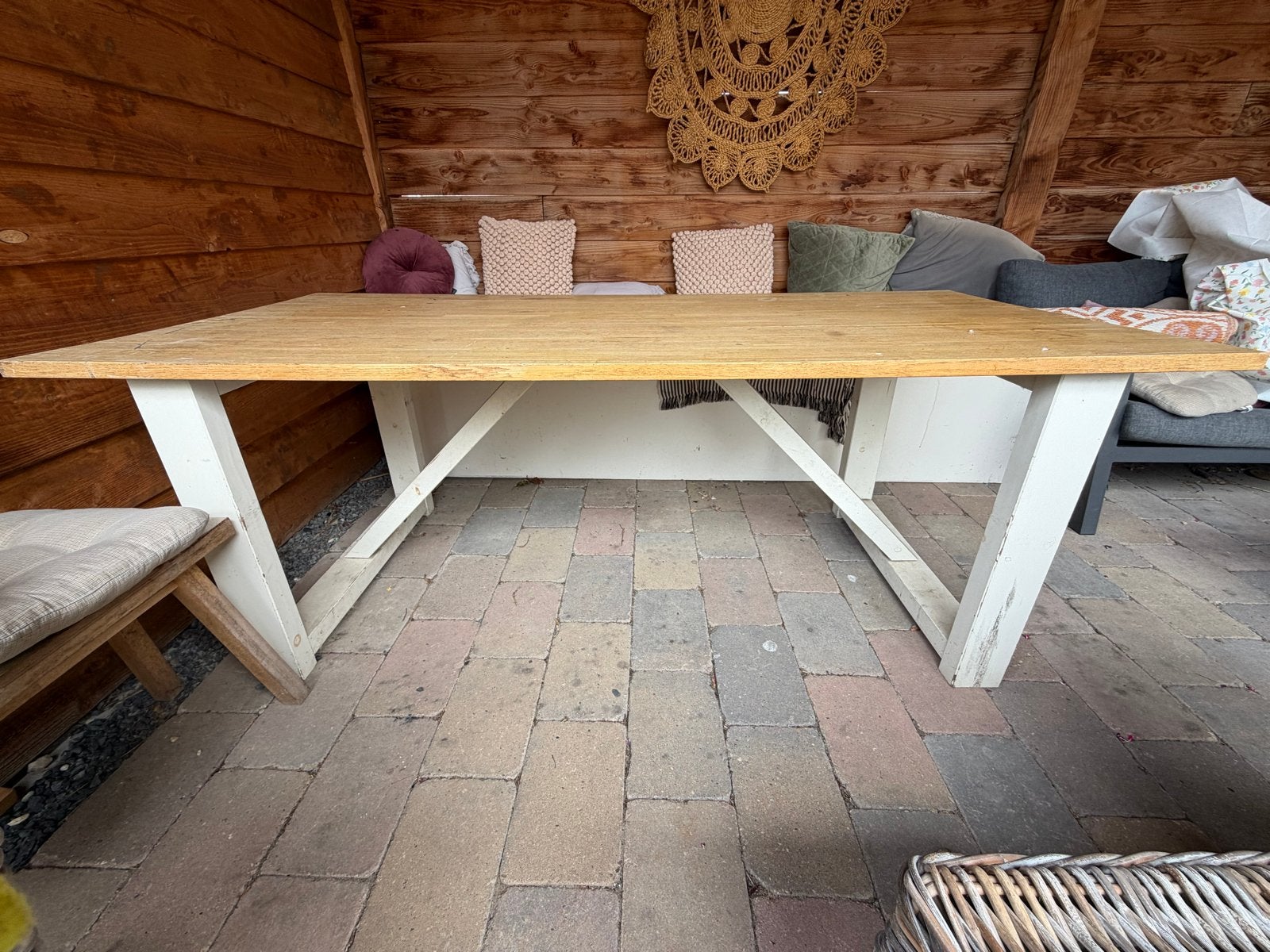 Zware eettafel - blad moet geschuurd worden, Huis en Inrichting, Tafels | Eettafels, Gebruikt, 150 tot 200 cm, Vier personen, Rechthoekig
