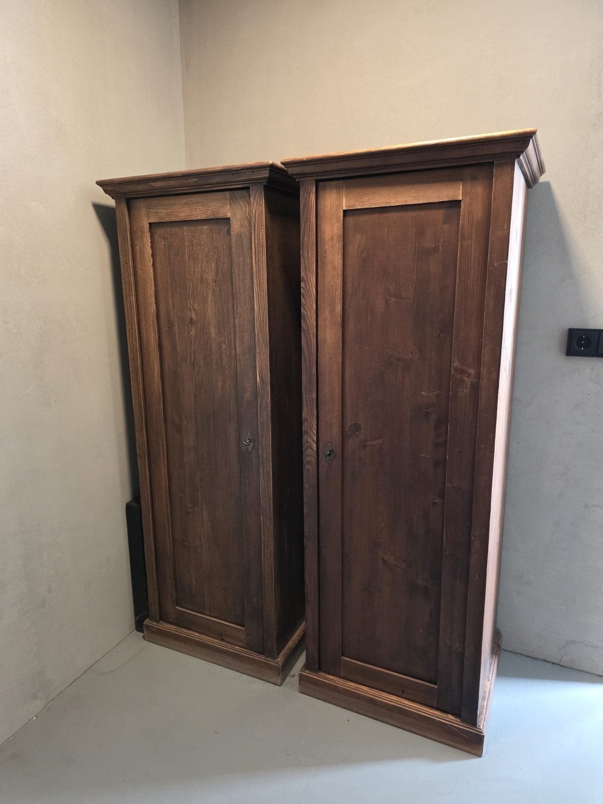 2 mooie  grenen kastjes, Ophalen, 50 tot 100 cm, Zo goed als nieuw, Minder dan 100 cm