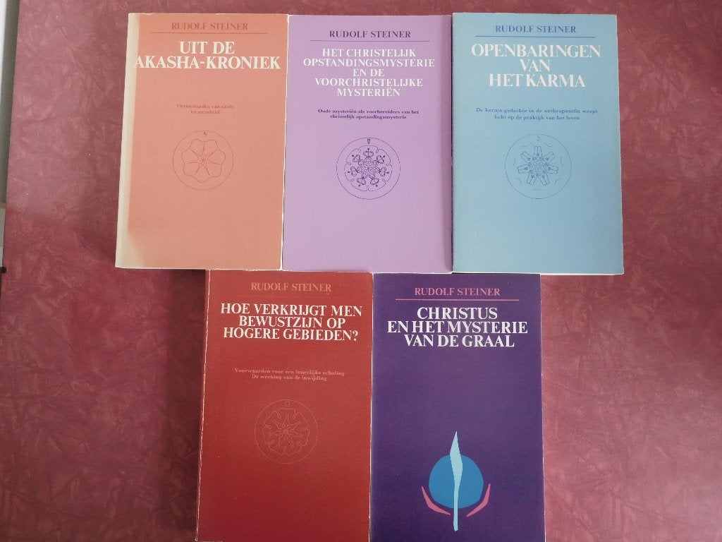 5 x Rudolf Steiner  Uit de Akasha-kroniek  Het christelijk, Boeken, Ophalen of Verzenden, Gelezen, Overige onderwerpen, Achtergrond en Informatie