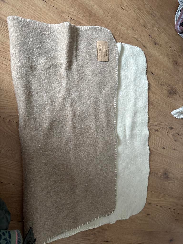 Steinbeck 100% Scheerwol Deken - Made in Germany, Ophalen of Verzenden, Zo goed als nieuw