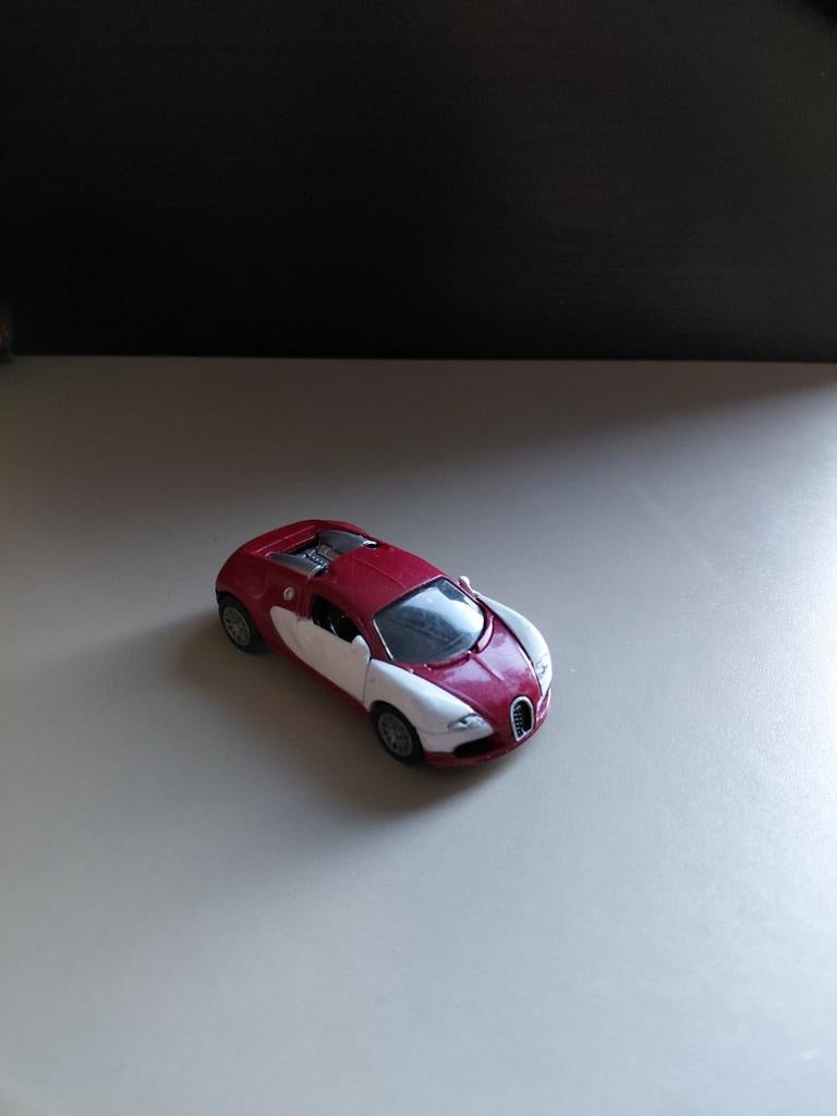 Siku Bugatti Veyron - Rood/Wit Modelauto, Hobby en Vrije tijd, Ophalen of Verzenden, Gebruikt, Auto