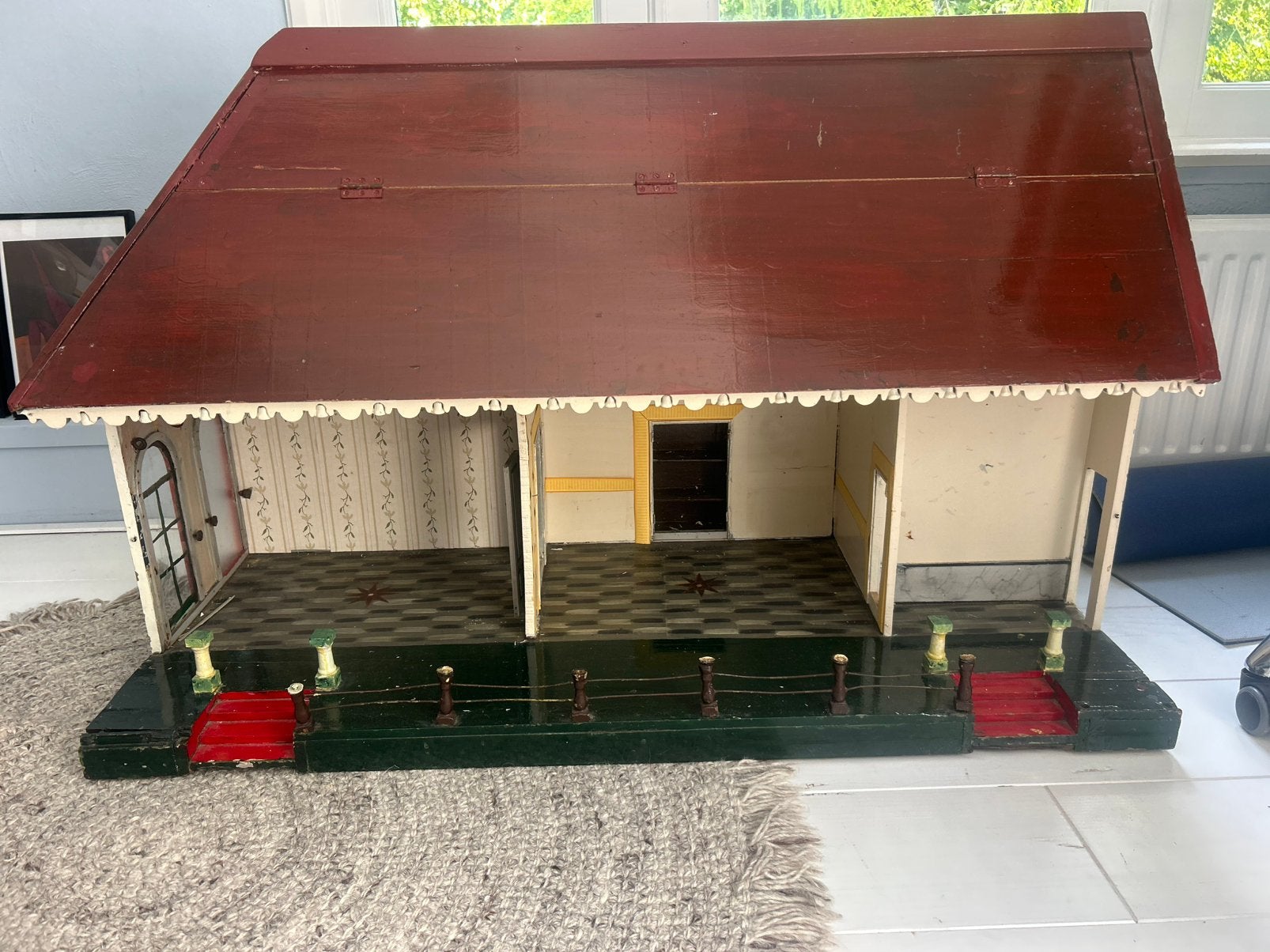 Antiek bijzonder poppenhuis villa, Ophalen