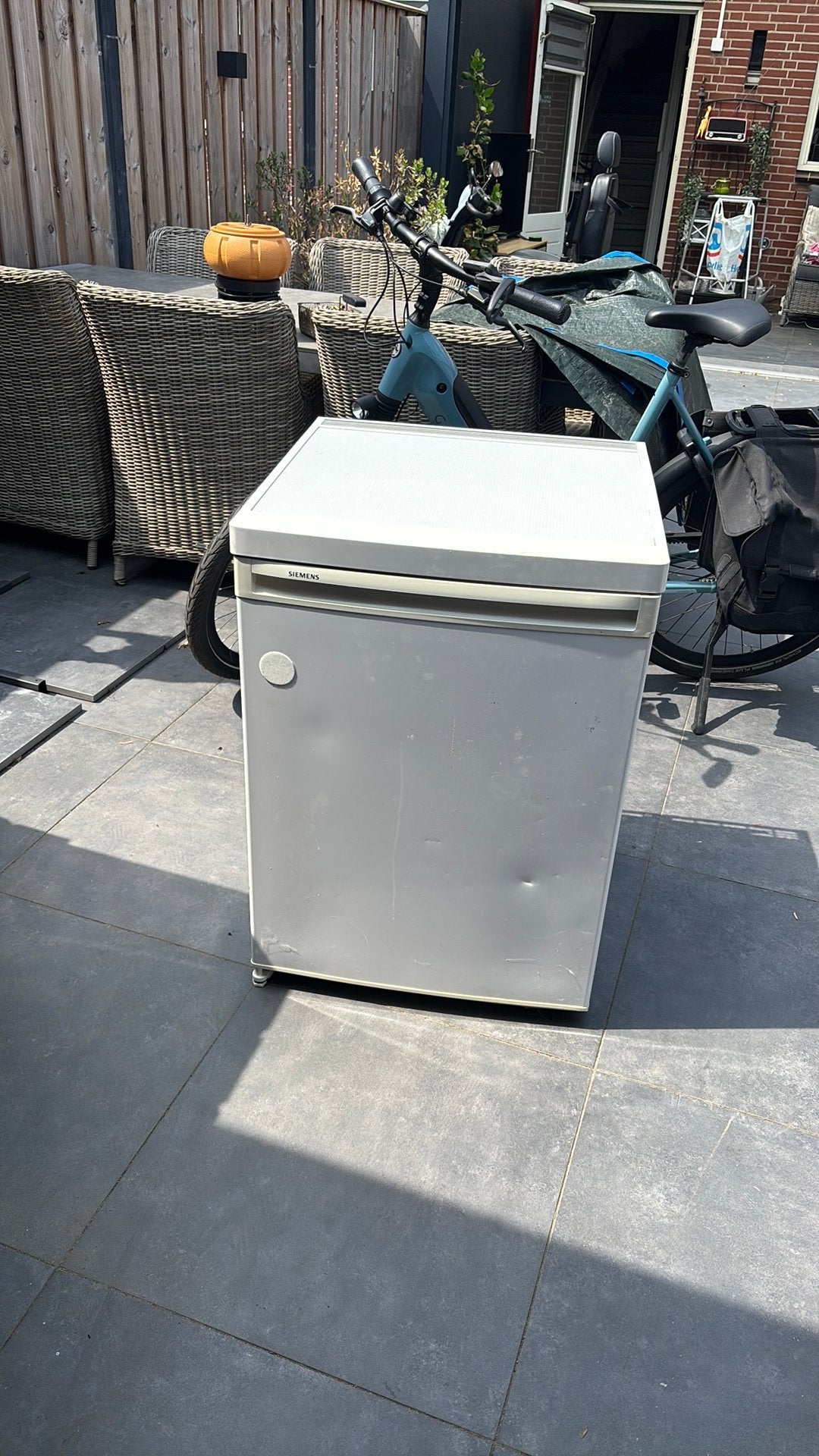 Gratis tafel model koelkast, Ophalen, Gebruikt