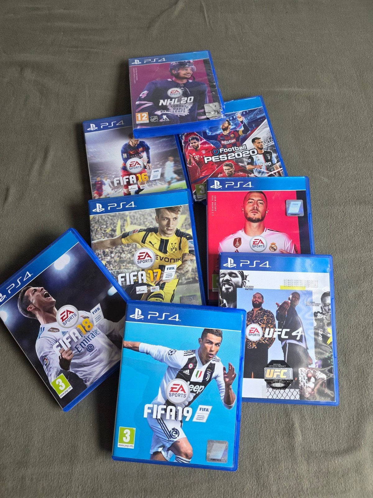 8 PS4 Games: FIFA, PES, NHL, UFC - Sportgame Collectie, Gebruikt, Ophalen of Verzenden, Eén computer, 3 spelers of meer