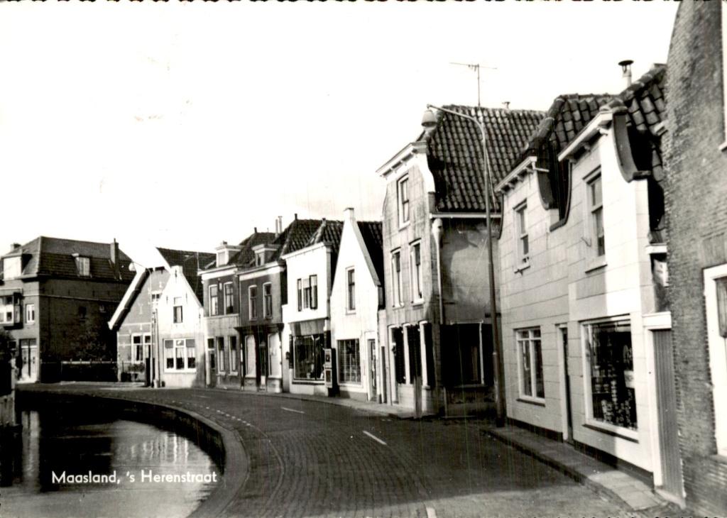 Maasland - s Herenstraat - gevelrij, Ophalen of Verzenden, 1960 tot 1980, Gelopen, Zuid-Holland