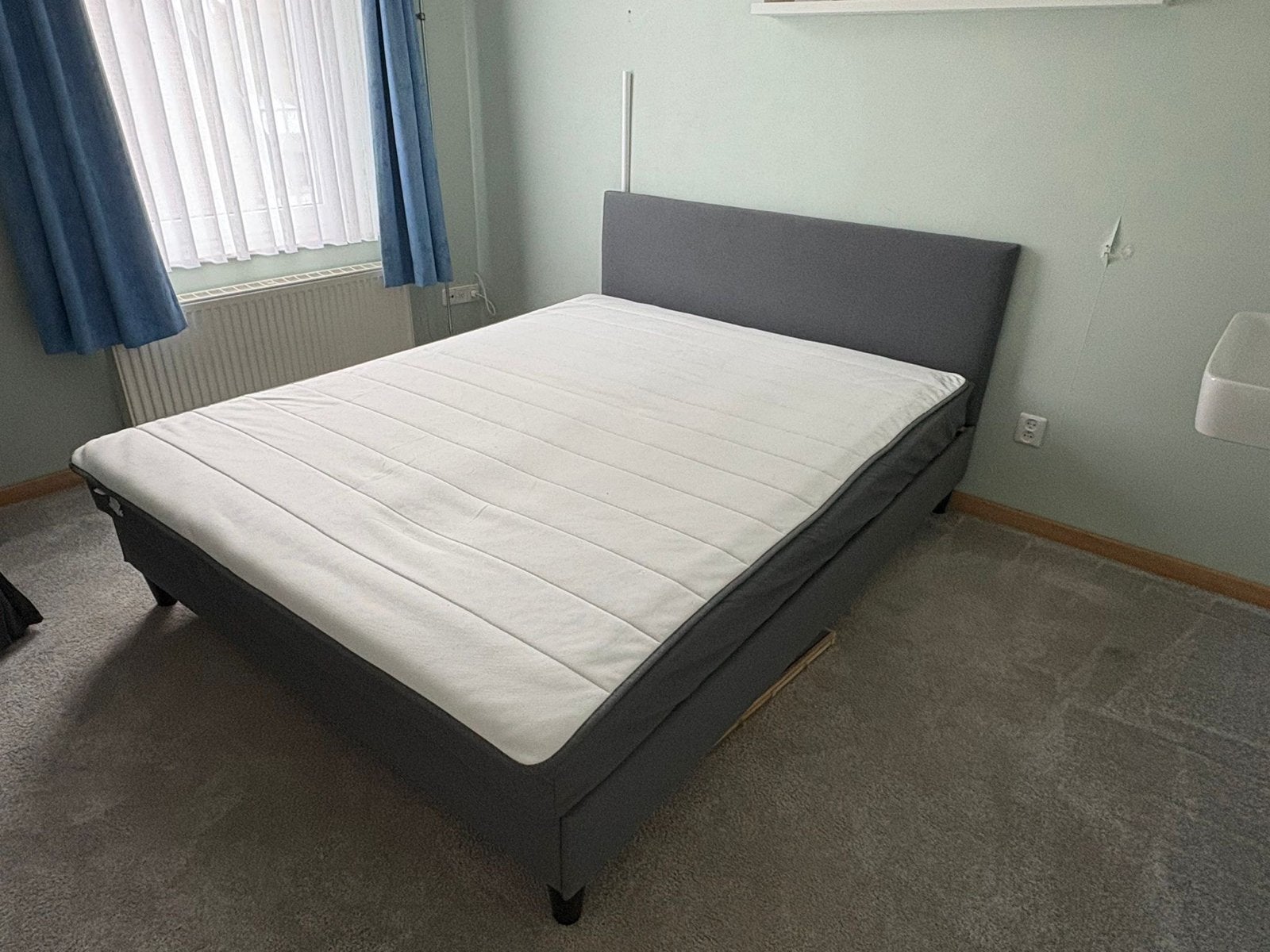 IKEA SÄBÖVIK Boxspring Vissle grijs 160x200 cm, Ophalen, Gebruikt, Tweepersoons, 200 cm