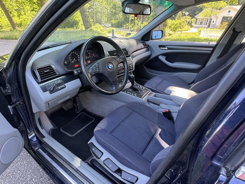 BMW 3 Serie 320 I AUT 6 CILINDER AIRCO, E46 Executive, Automaat, Achterwielaandrijving, 150 pk, Blauw