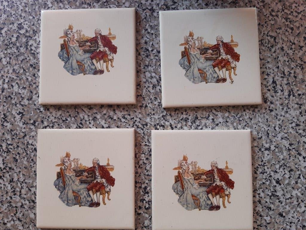 Antiek Mettlach wandtegeltje victoriaans brocante 4 stuks, Ophalen of Verzenden