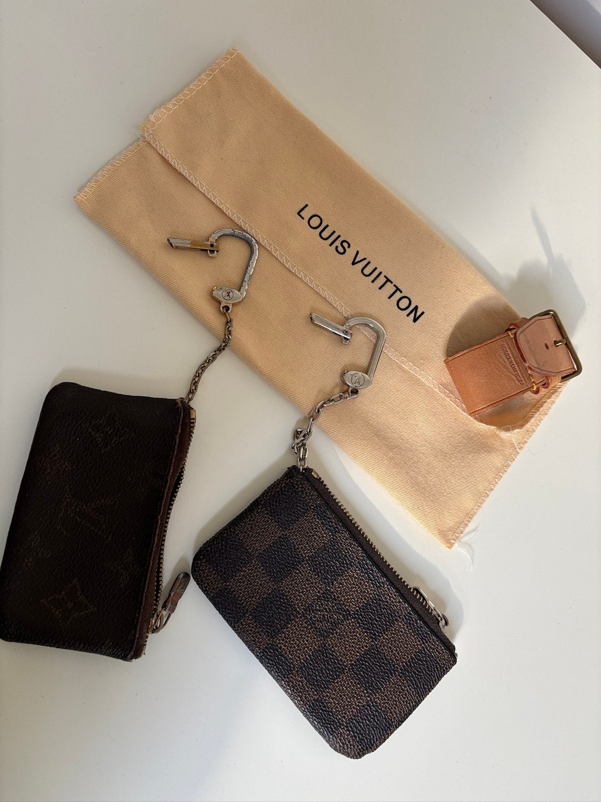 Tas hangers met metalen haak in gebruikte staat, Sieraden, Tassen en Uiterlijk, Bedels, Ophalen of Verzenden, Gebruikt, Overige materialen