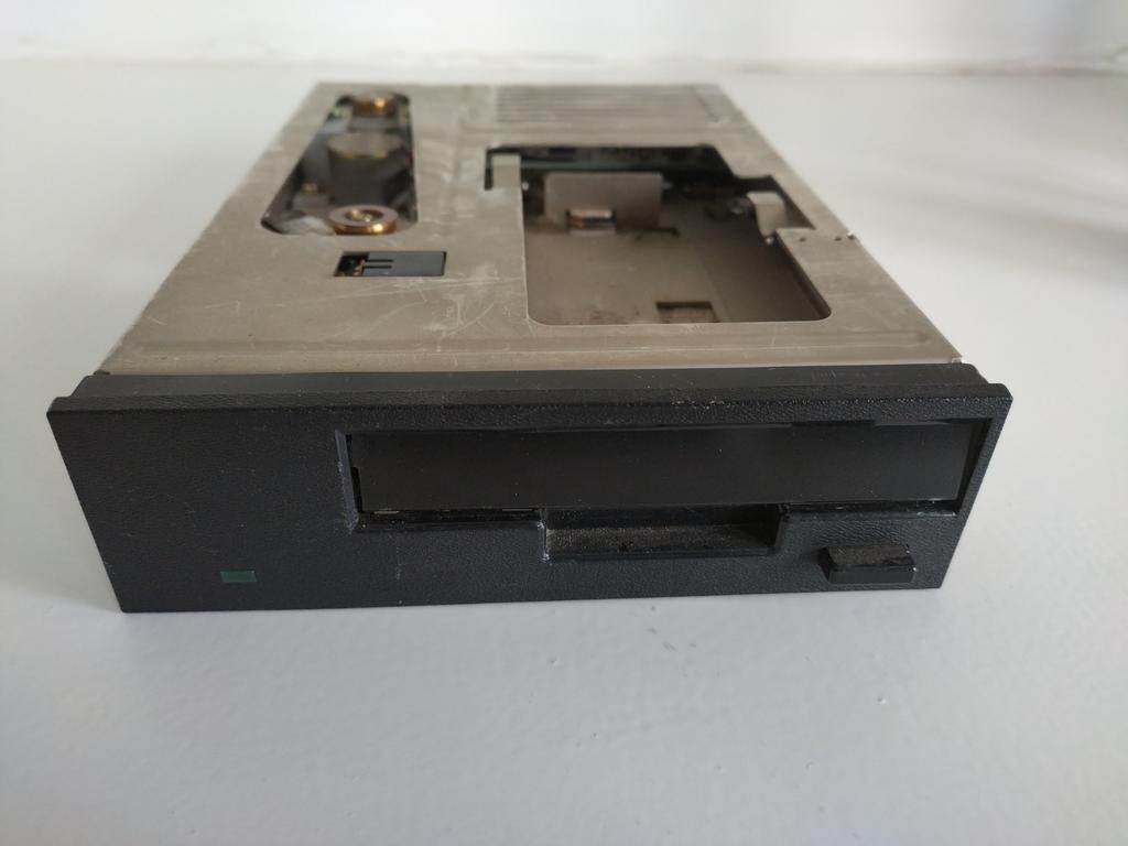 Shinwa SDX-80 QIC-24 45MB 5.25" SCSI tape drive, Computers en Software, Vintage Computers, Ophalen of Verzenden