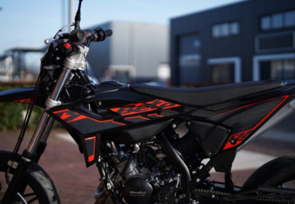 Beta rr50 kappenset met stickers, Ophalen of Verzenden, Zo goed als nieuw, Beta