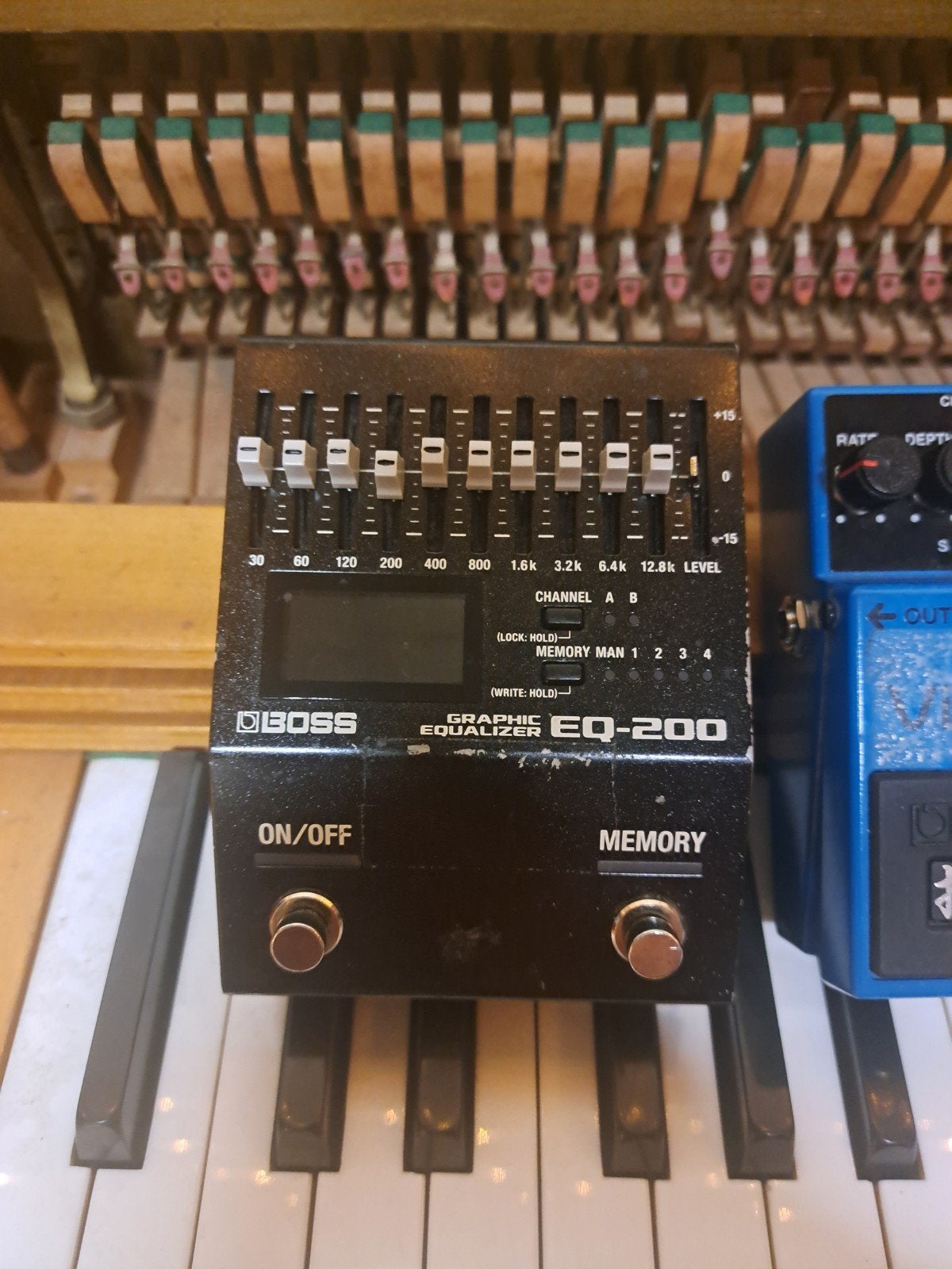 Boss EQ - Boss Vibrato - (vintage) EHX Delay, Ophalen of Verzenden, Gebruikt, Delay of Echo