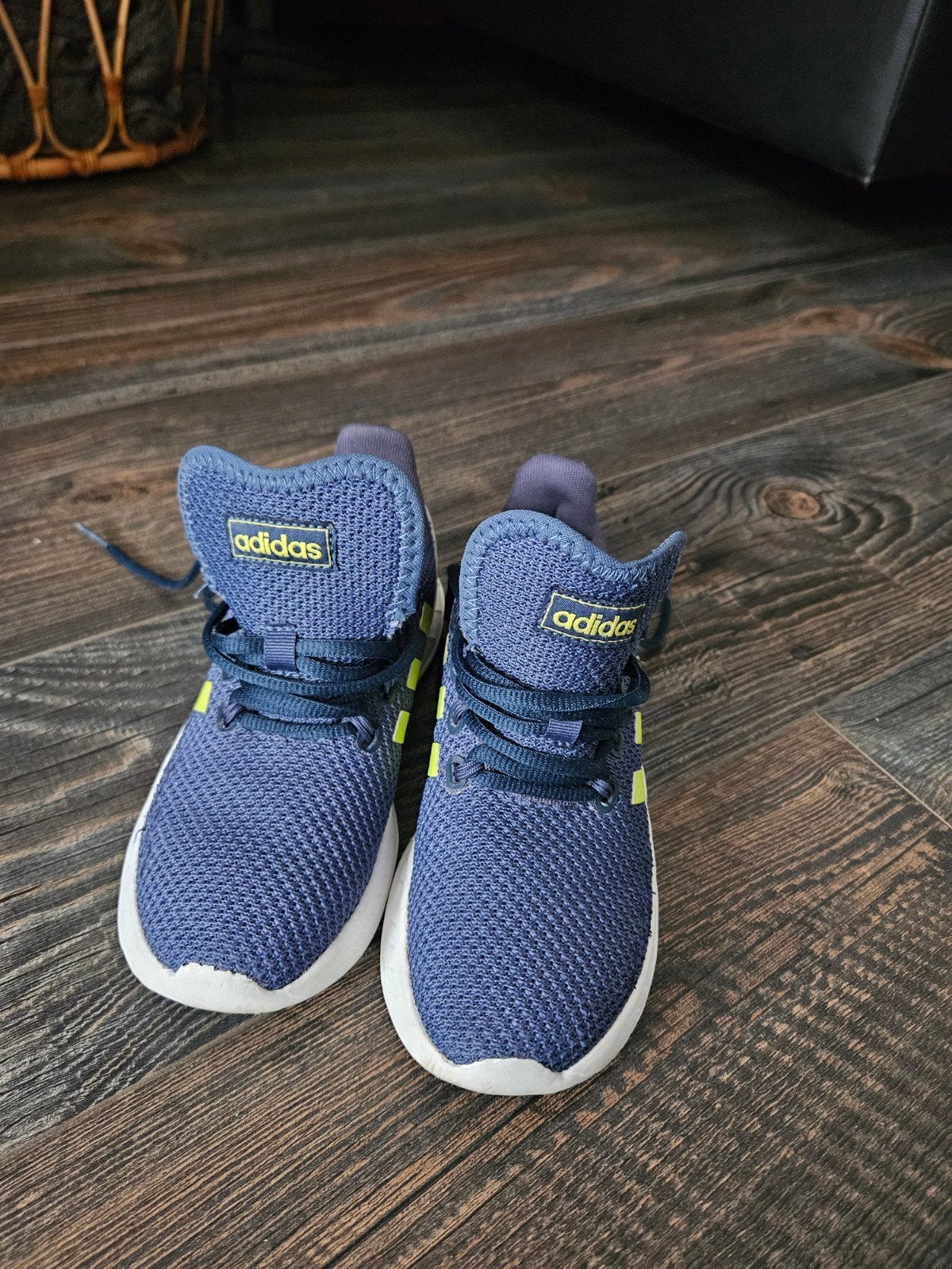 Adidas en Skechers sportschoenen voor jongens, Gebruikt, Sportschoenen, Adidas, Skechers, Ophalen of Verzenden