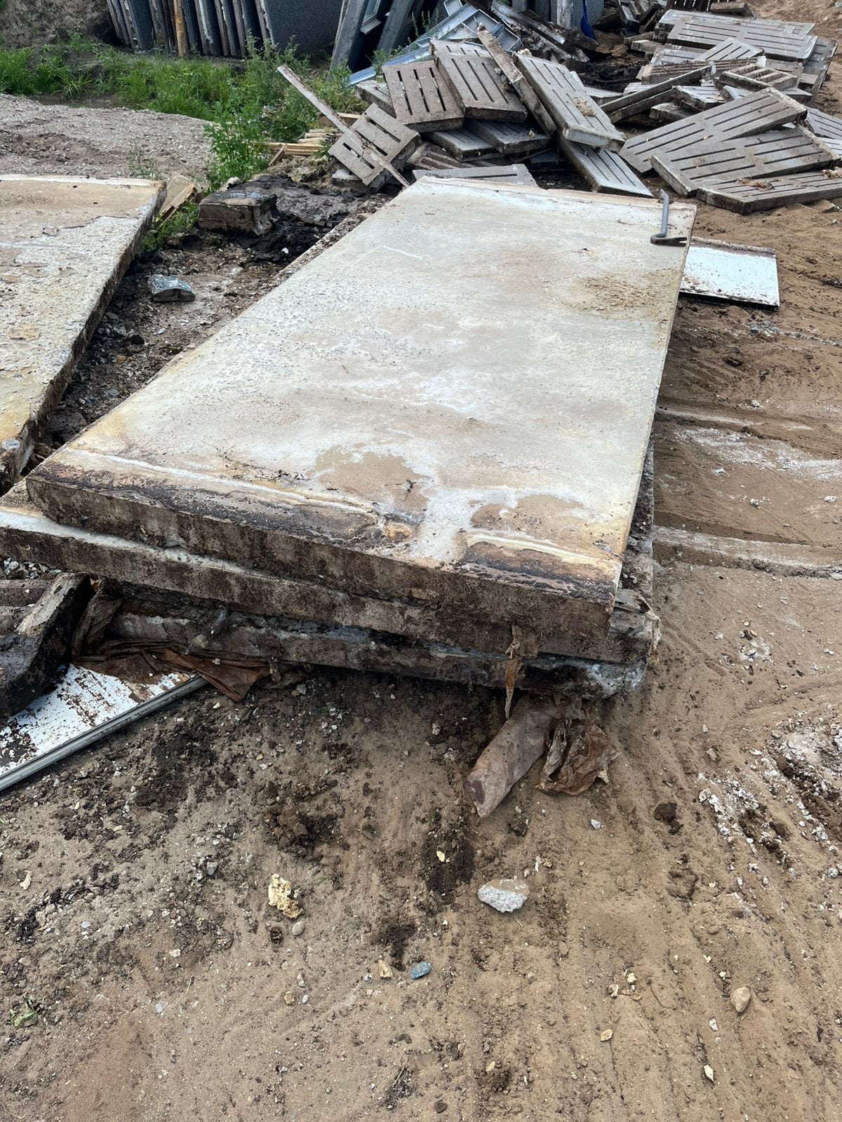 Betonnen platen, Overige materialen, 30 cm of meer, 50 tot 150 cm, Ophalen of Verzenden