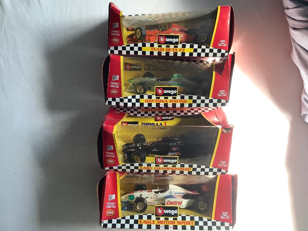 4 burago formule 1, Ophalen of Verzenden, Zo goed als nieuw, Formule 1