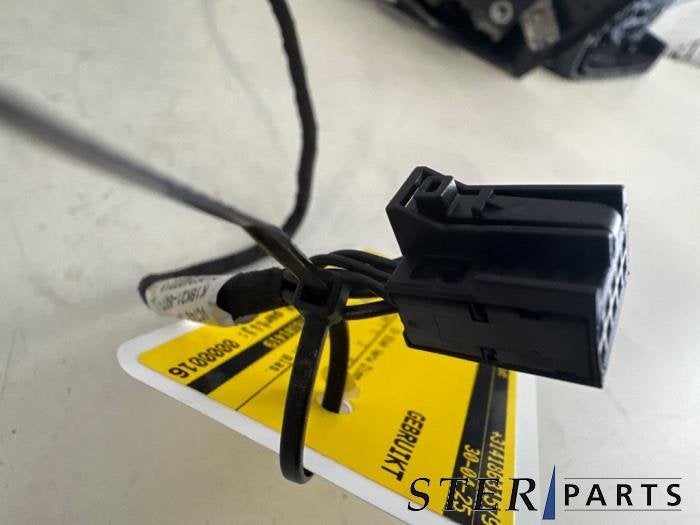 Buitenspiegel rechts van een Mercedes CLA, Auto-onderdelen, Gebruikt, -, Ophalen of Verzenden, -