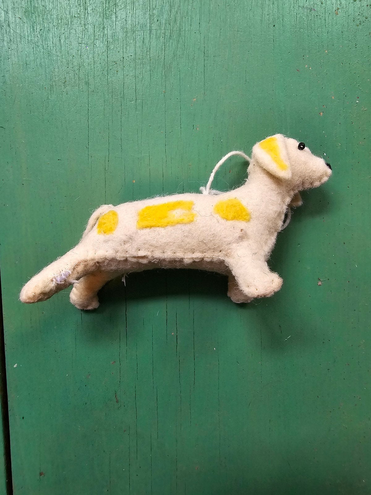 Handgemaakte vilten teckel kerstbal Dille & Kamille, Diversen, Ophalen of Verzenden, Zo goed als nieuw