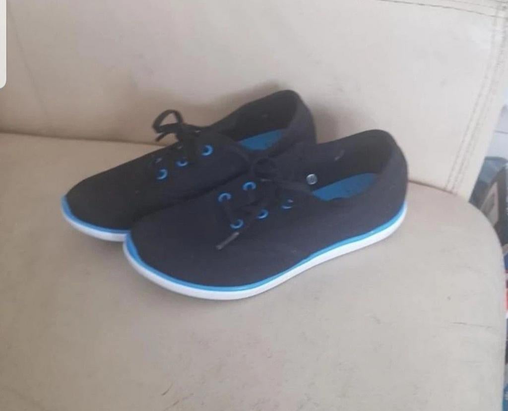 Gymschoenen maat 34, Kinderen en Baby's, Kinderkleding | Schoenen en Sokken, Ophalen of Verzenden, Prospects, Jongen of Meisje