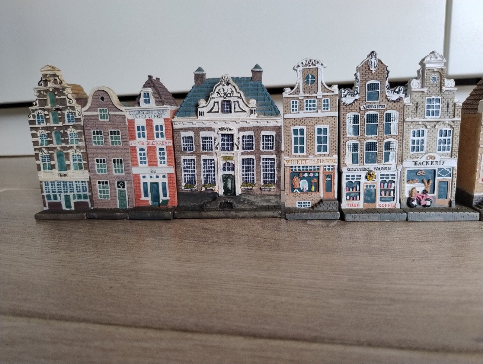 Miniatuur grachtenpanden - Decoratieve huisjes, Ophalen of Verzenden, Zo goed als nieuw, Overige typen