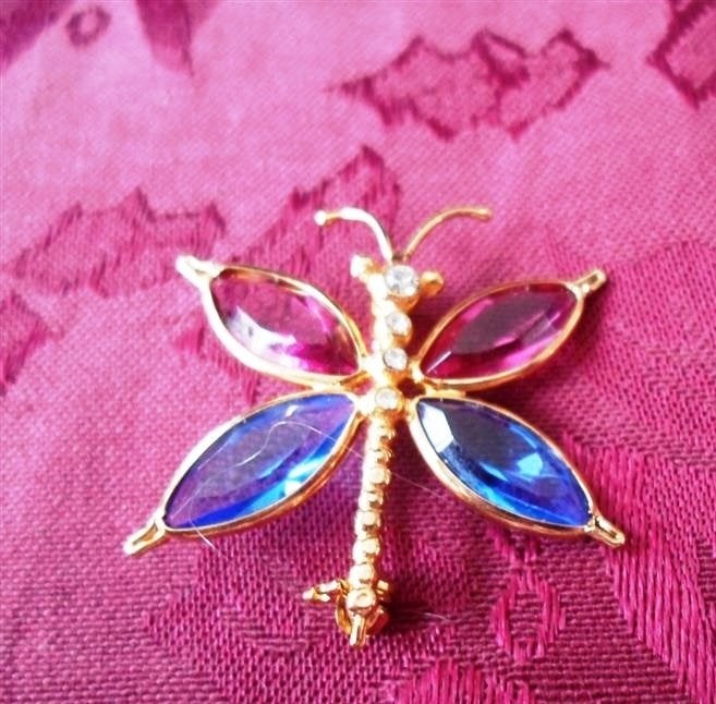 Broche vlinder. AIROLDI 925. Verguld zilver. Jaren '80, Overige kleuren, Verzenden, Minder dan 4 cm, Zo goed als nieuw
