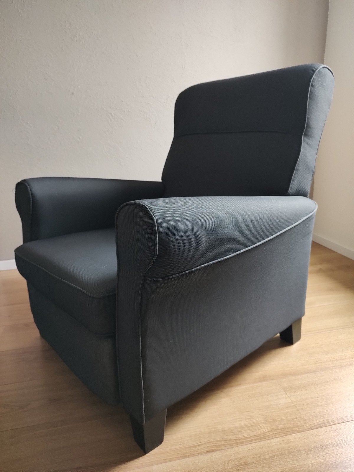Comfortabele fauteuil met relaxfunctie, Huis en Inrichting, Ophalen, Gebruikt, 75 tot 100 cm, 75 tot 100 cm