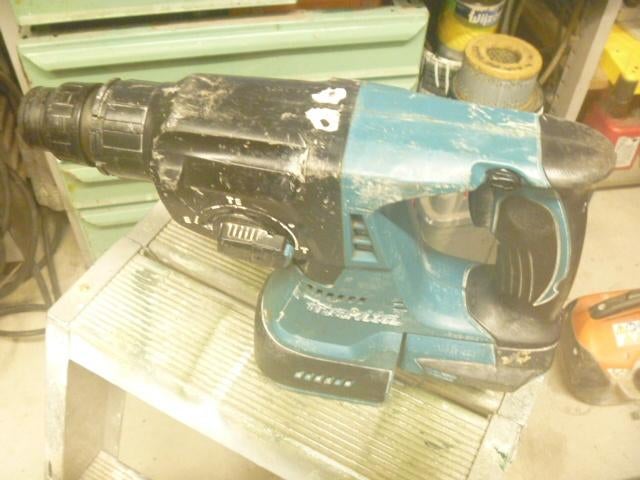 Makita boor en breekhamer, Ophalen of Verzenden, Gebruikt, Boor- en/of Breekhamer, Variabele snelheid