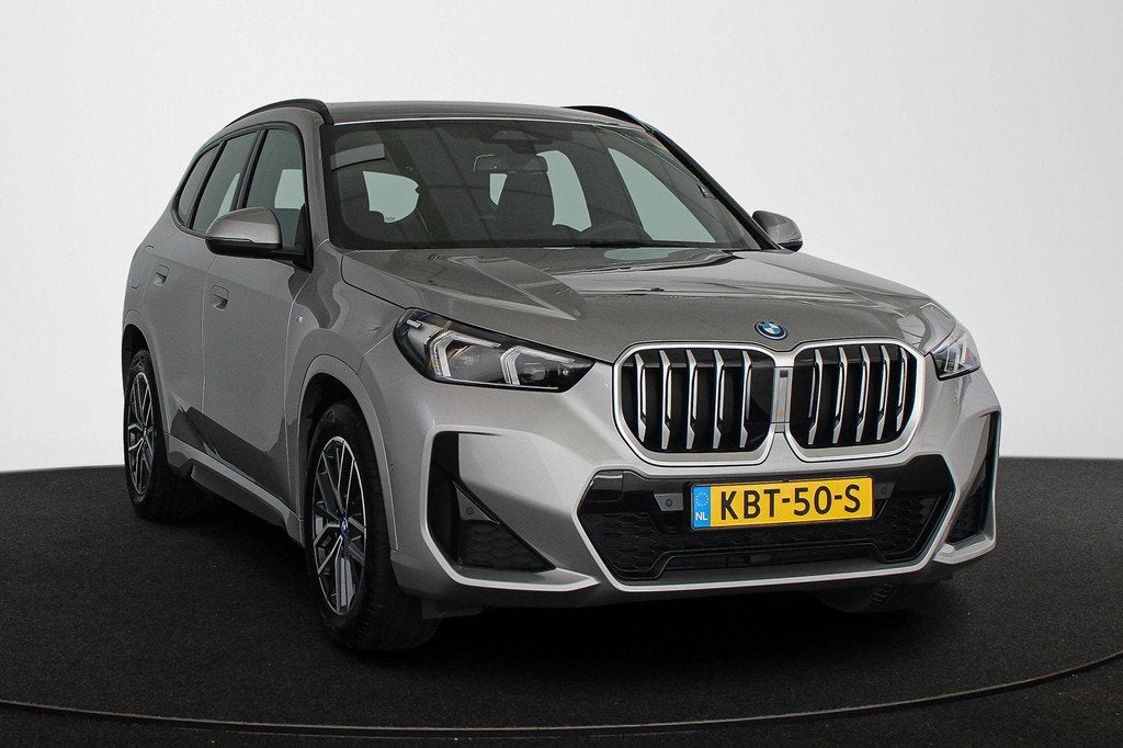 BMW X1 xDrive25e M Sport Keyless Adaptief LED Stoelverwarmin, Auto's, BMW, Gebruikt, Euro 6, 16 kWh, 105 min