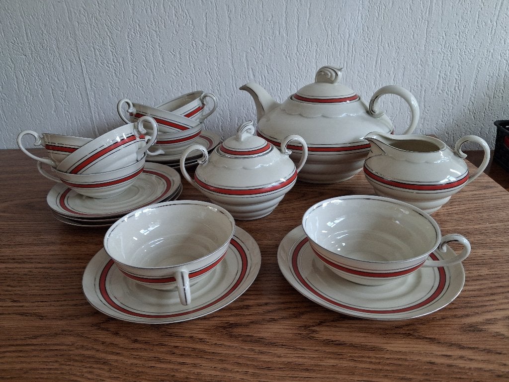 Theeservies, Ophalen