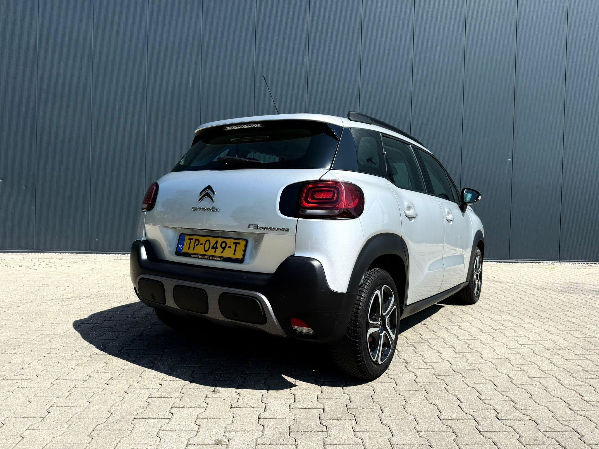 Foto 6 van Citroen C3 Aircross 1.2 PureTech S&S Feel airco / cruise / n