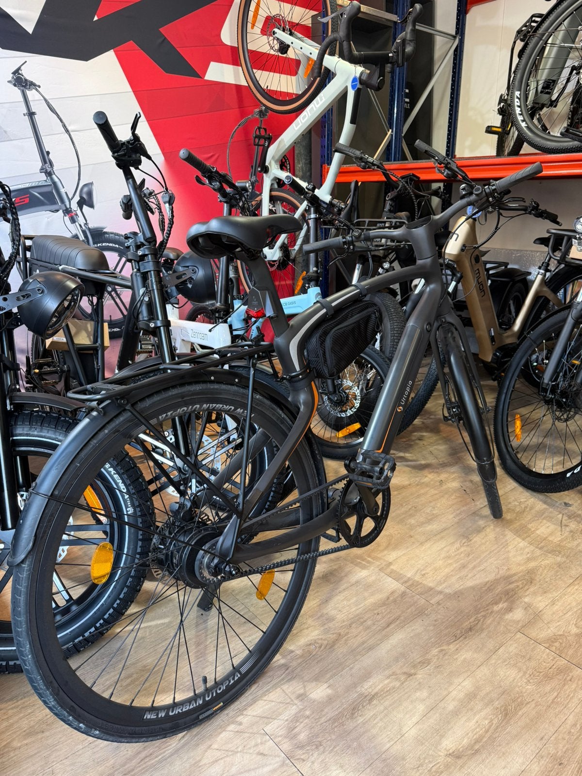 Urtopia Carbon One – Full Carbon E-bike – 15 kg, 55 tot 59 cm, Ophalen, Zo goed als nieuw, Overige merken