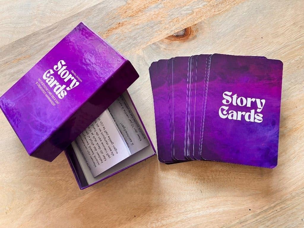 story cards - 45 moderne orakelkaarten + bijgevoegde uitleg, Ophalen of Verzenden, Zo goed als nieuw, Spiritualiteit algemeen