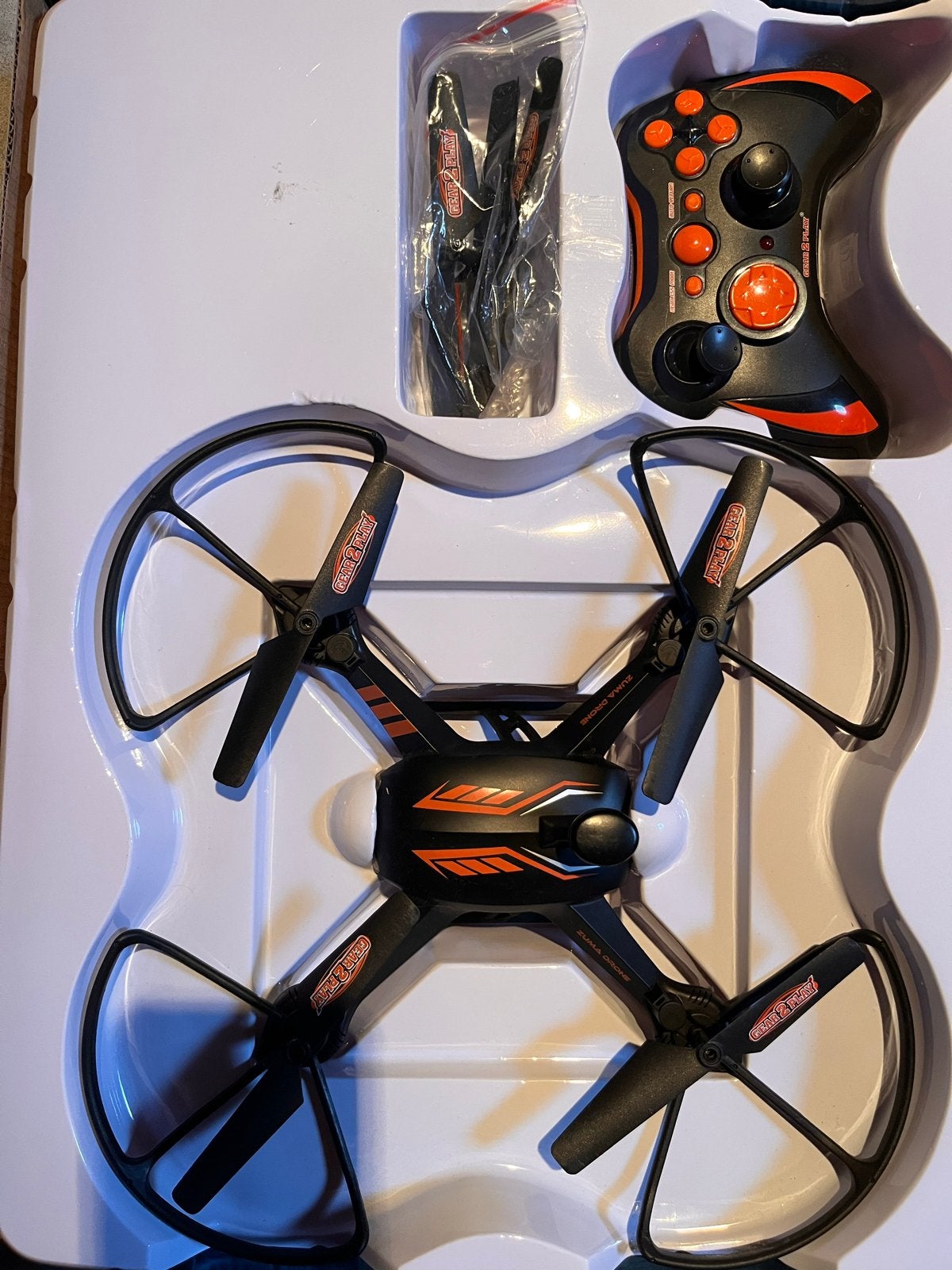 Zuma Drone Gear 2 Play - Speelgoeddrone met camera, Zuma, Basiskwaliteit, Extra accu('s), Minder dan 100 meter