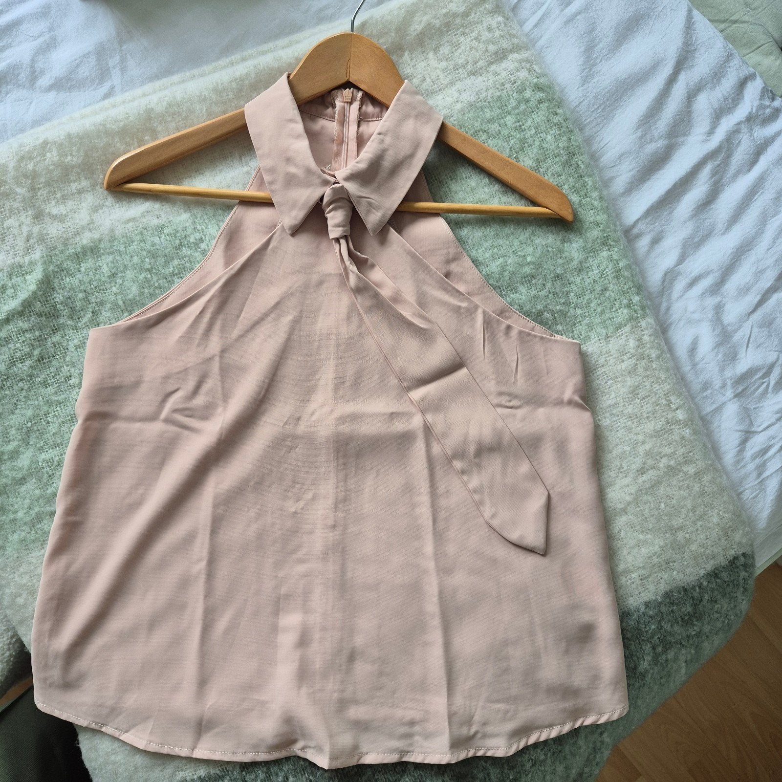 Leuke beige dames topje - Maat M, Ophalen of Verzenden