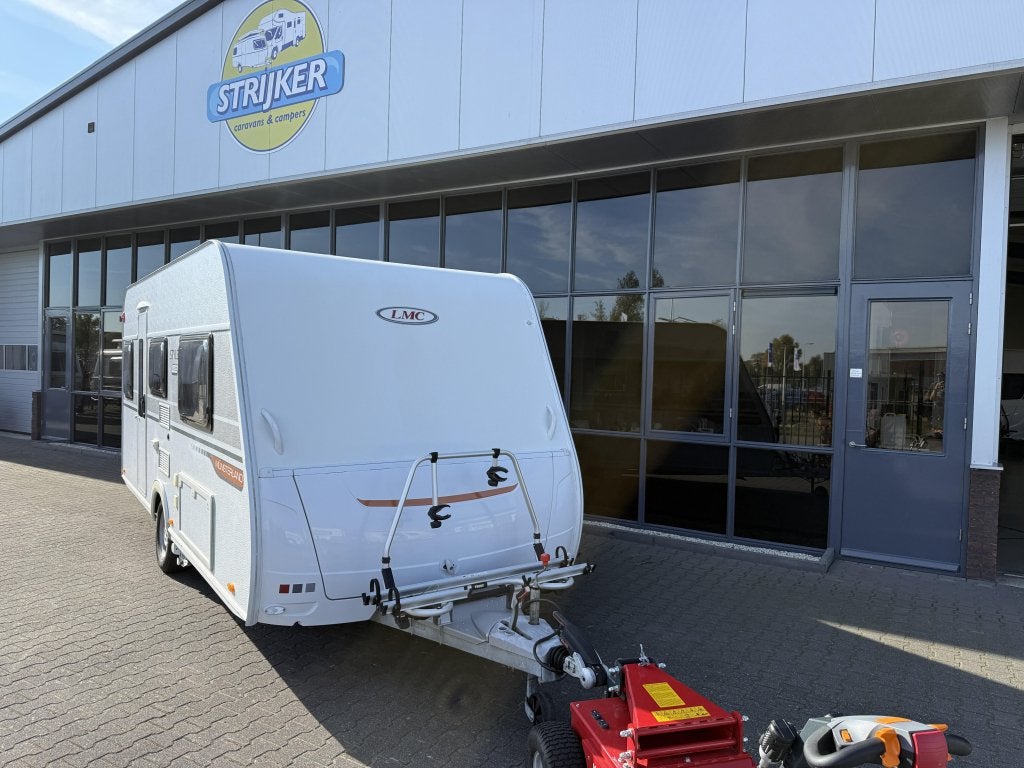 LMC Style 450 E Aparte bedden + Zit + WC Tent Mover BJ 2017, Caravans en Kamperen, 2 aparte bedden, Fietsenrek, Bedrijf, Treinzit