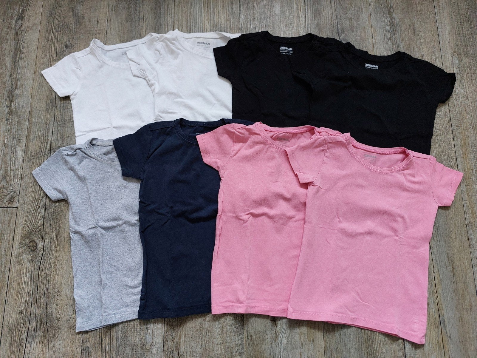 8 t-shirts maat 98/104 (Zeeman), Ophalen of Verzenden, Zo goed als nieuw