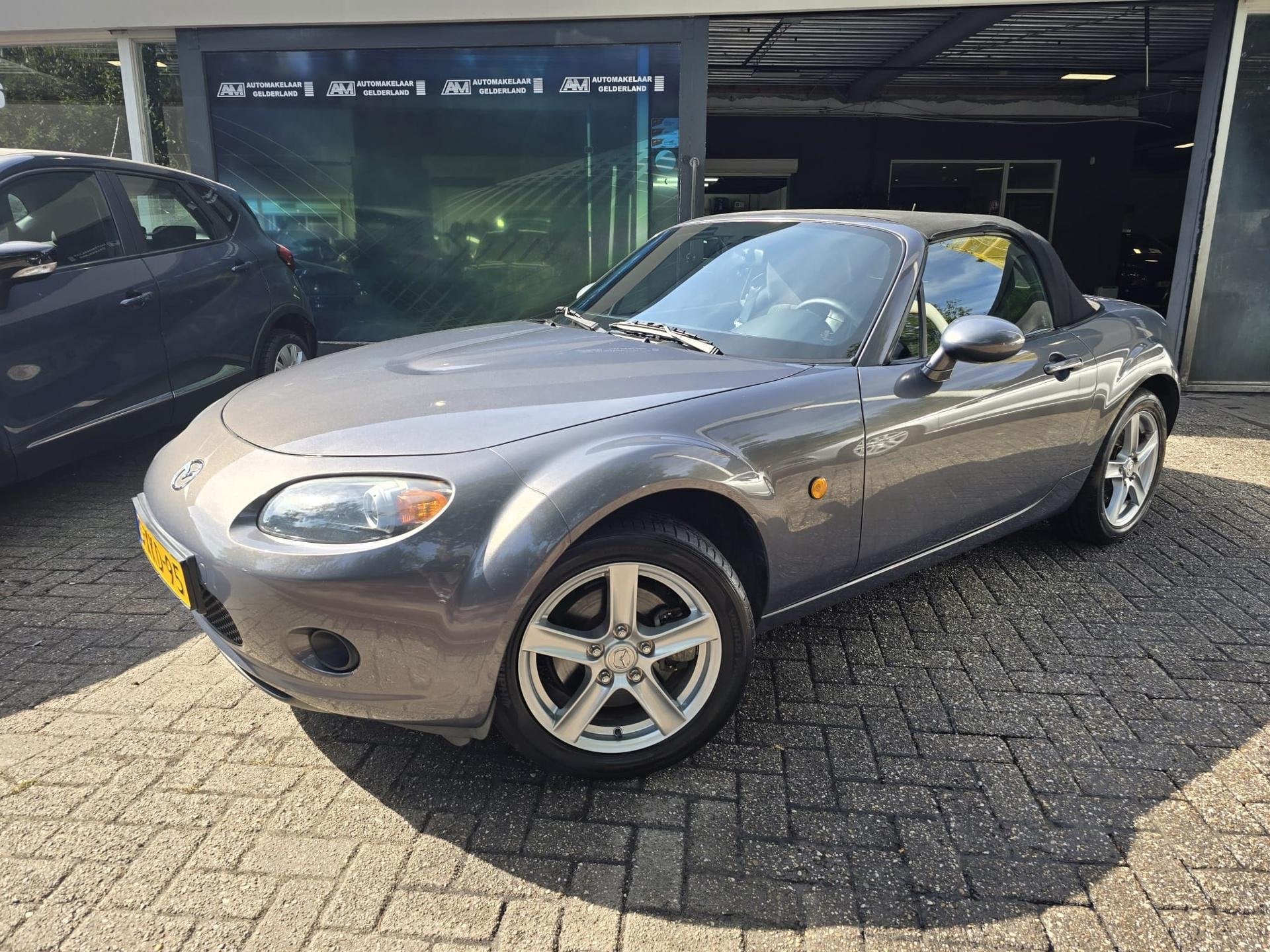 Mazda MX-5 1.8 Exclusive | 3/6 OF 12MND GARANTIE | AIRCO | L, Voorwielaandrijving, Stof, Gebruikt, 4 cilinders