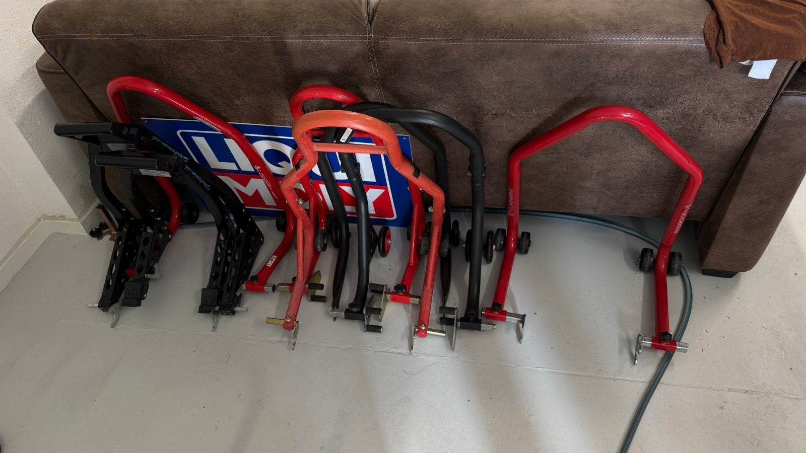 Universele motorkrik / paddock stand., Motoren, Ophalen