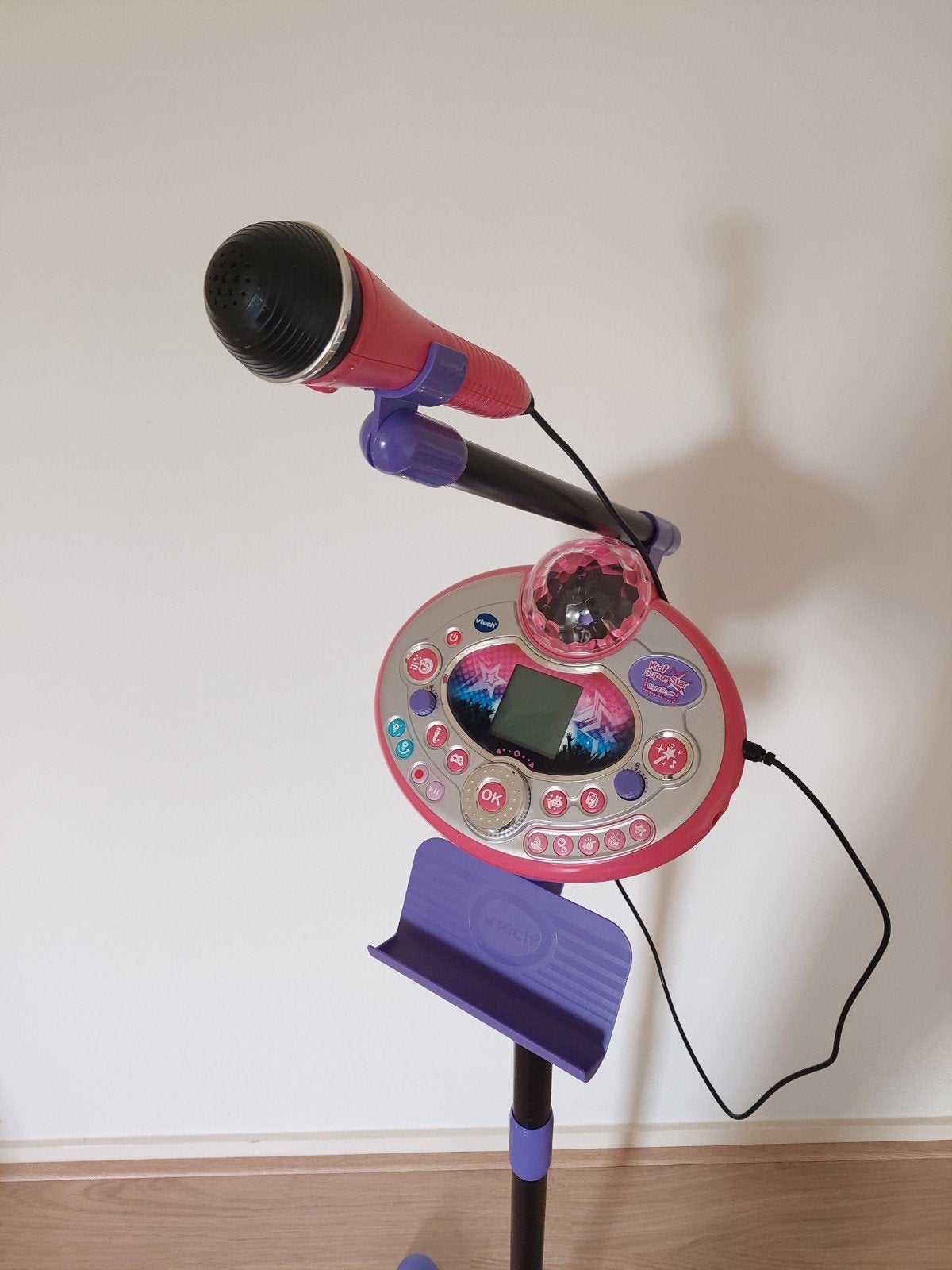 VTech Kidi Super Star Microfoon met Discolamp op Stander, Kinderen en Baby's, Ophalen, Zo goed als nieuw, Jongen of Meisje