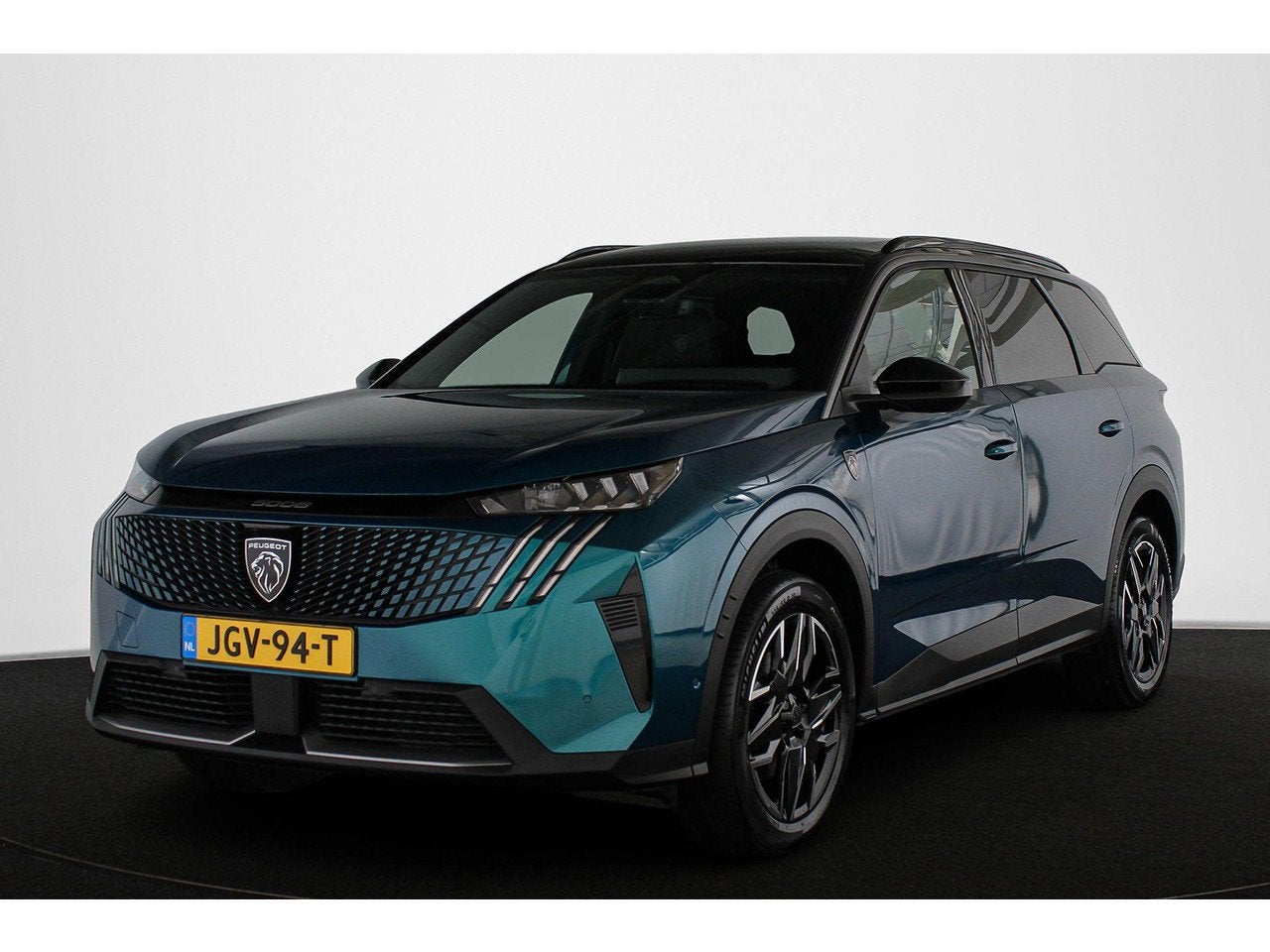 Peugeot 5008 1.2 Hybrid 145 GT 7p Stoelverwarming 360-Camera, Automaat, 145 pk, Gebruikt, 1199 cc
