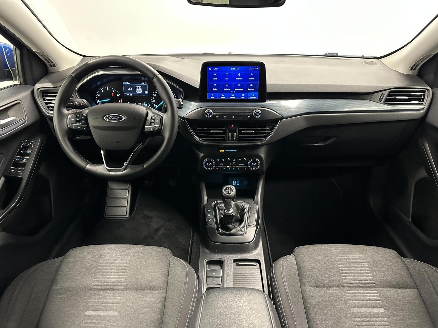 Ford Focus 1.0 EcoBoost Active X Business CAMERA CARPLAY NAV, Auto's, 125 pk, Gebruikt, Euro 6, Met garantie (alle)