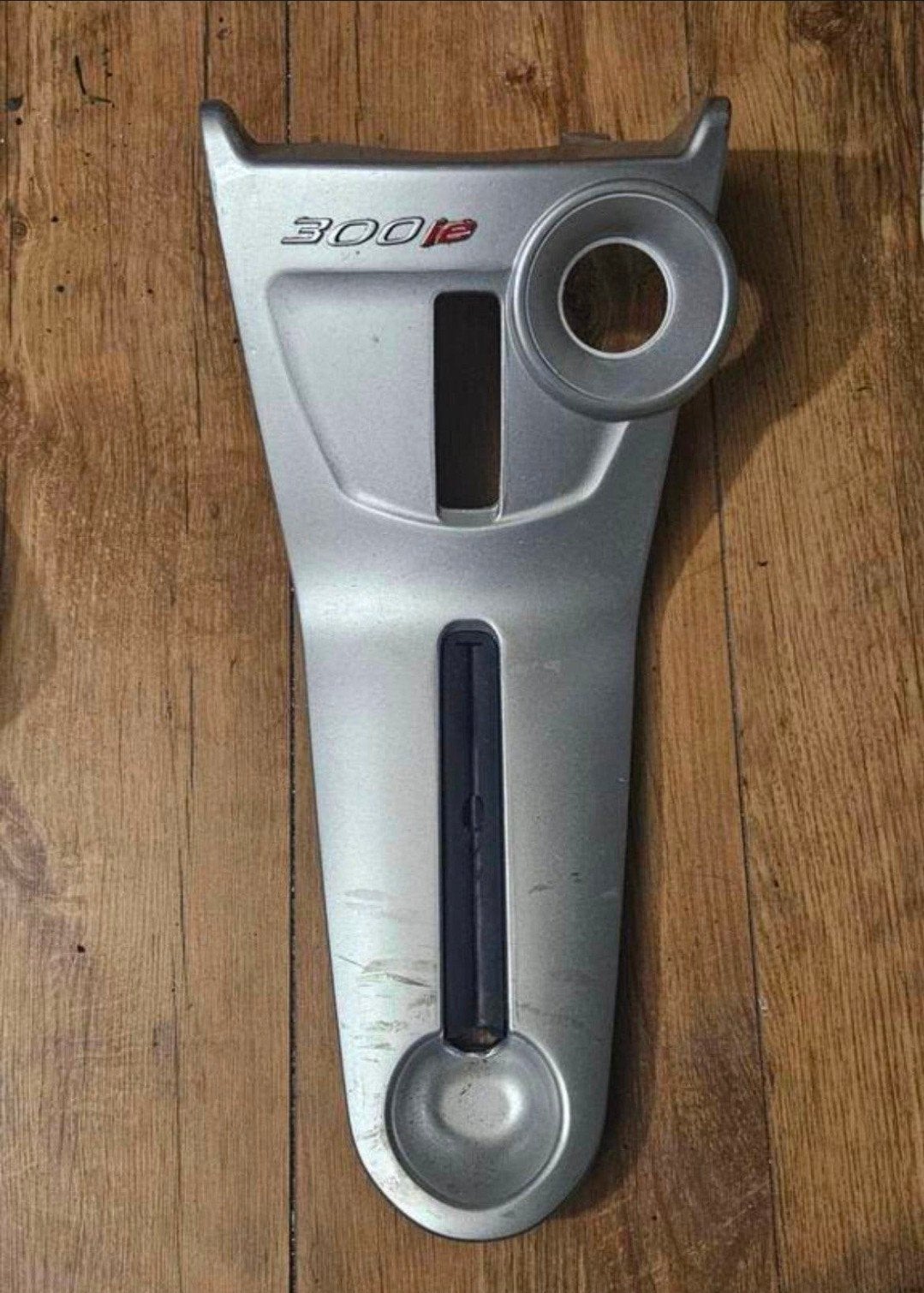 Kapje Beenschild Piaggio mp3 Yourban €30, Ophalen of Verzenden