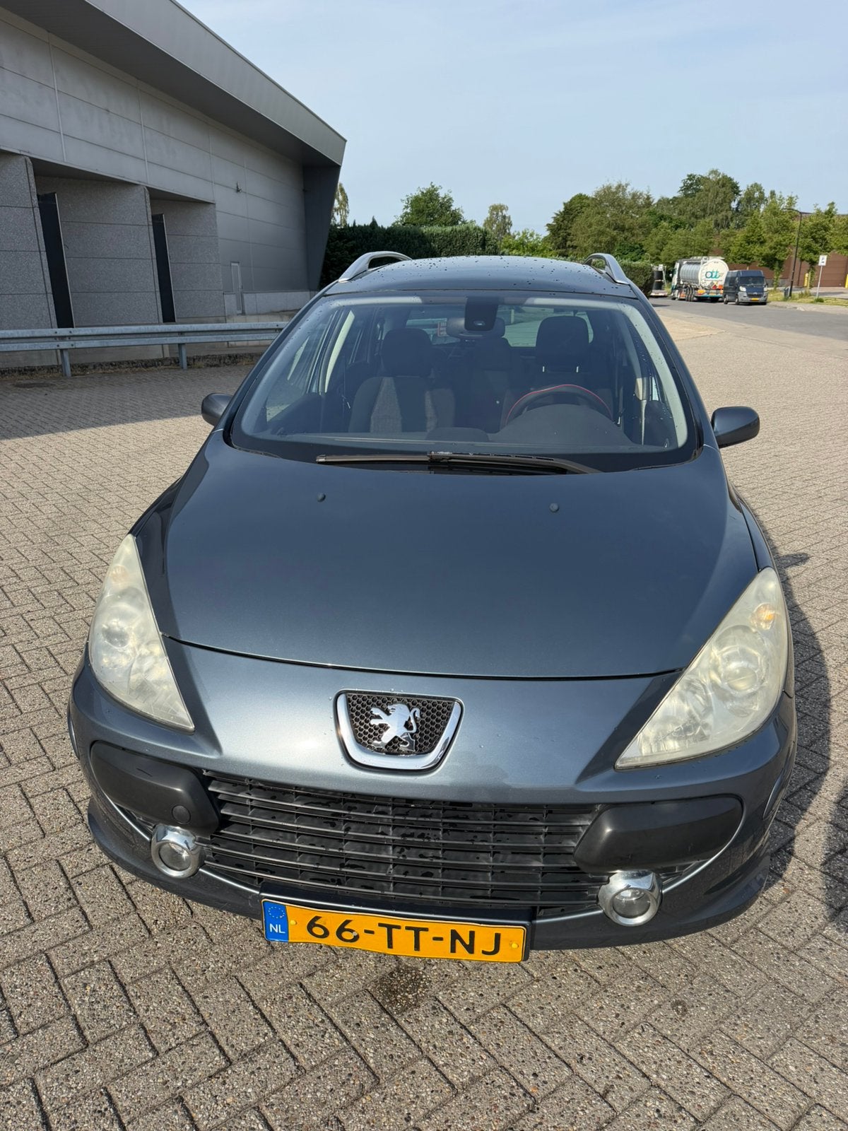 Peugeot 307 1.6 16V XR Break 2007 Grijs, Auto's, Peugeot, 4 cilinders, 715 kg, 7 stoelen, Origineel Nederlands