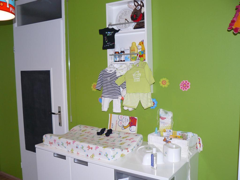 Complete Vroomshoop baby kamer, Ophalen, Zo goed als nieuw, Jongetje of Meisje