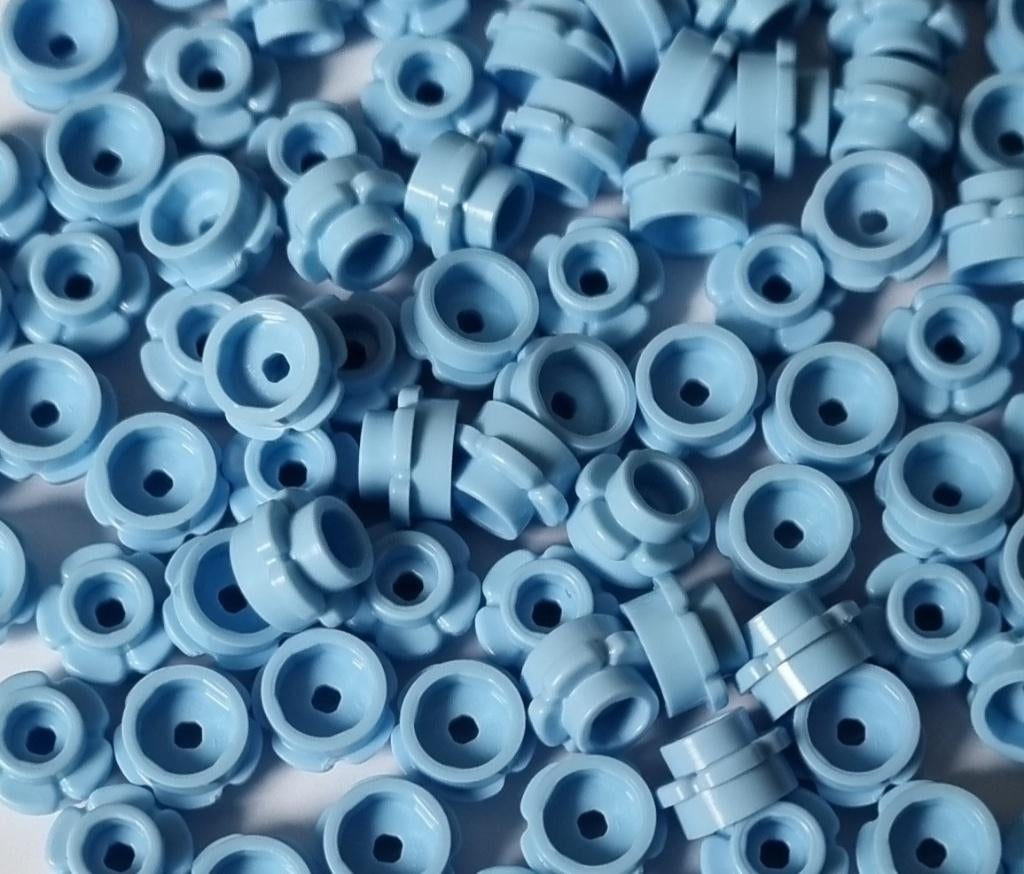 Lego 1x1 round plate with flower, Bright light blue, Ophalen of Verzenden, Nieuw, Losse stenen, Lego