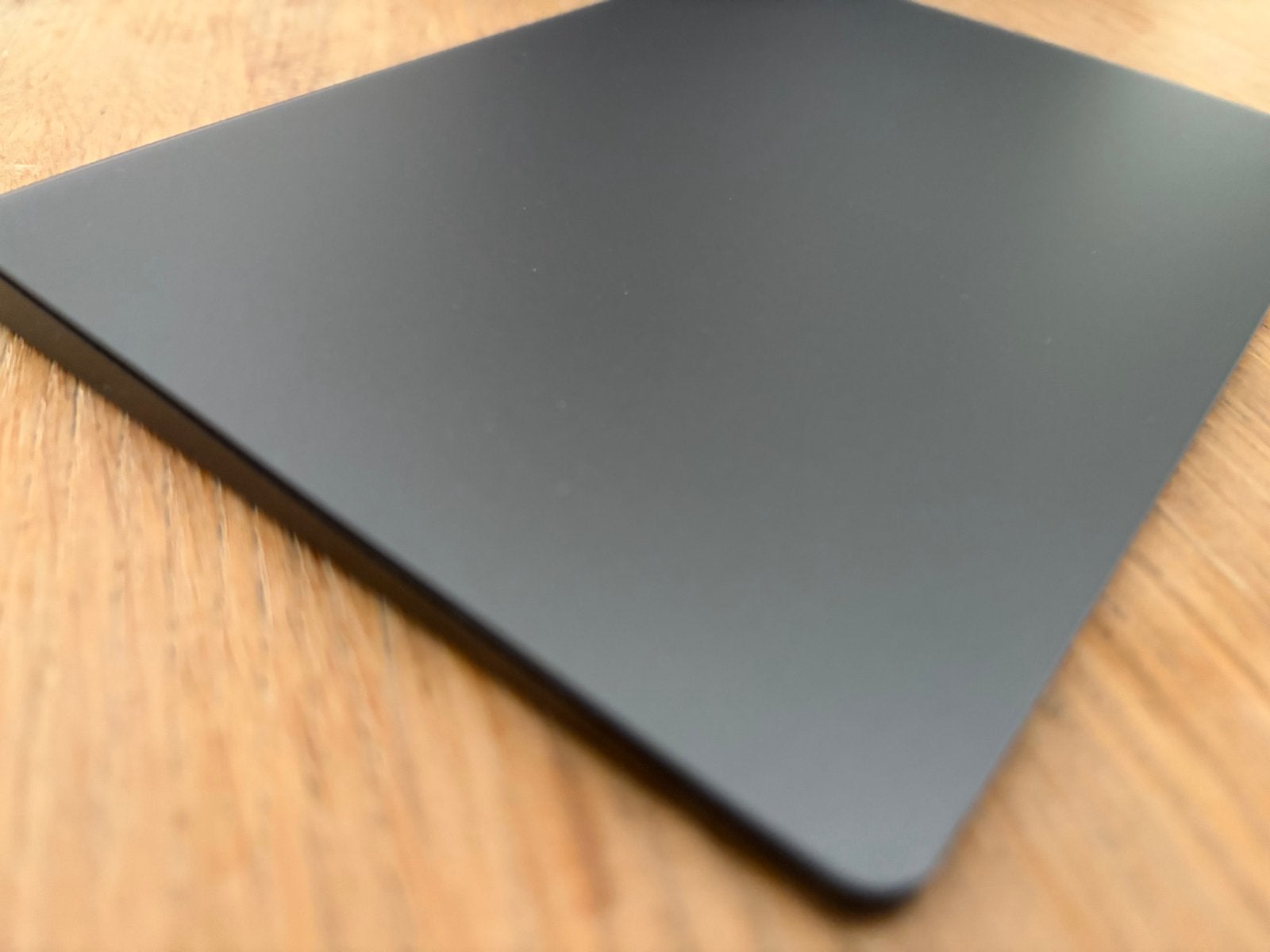 Apple Magic Trackpad - Zwart, Computers en Software, Ophalen of Verzenden, Zo goed als nieuw, Draadloos, Trackpad