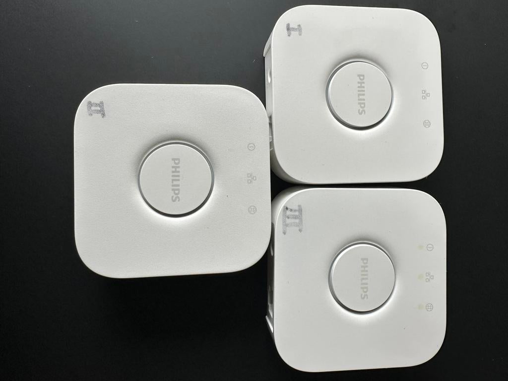 3 stuks Philips Hue Bridge 2.1, Ophalen, Zo goed als nieuw, Detector, Sensor of Melder, Overige soorten