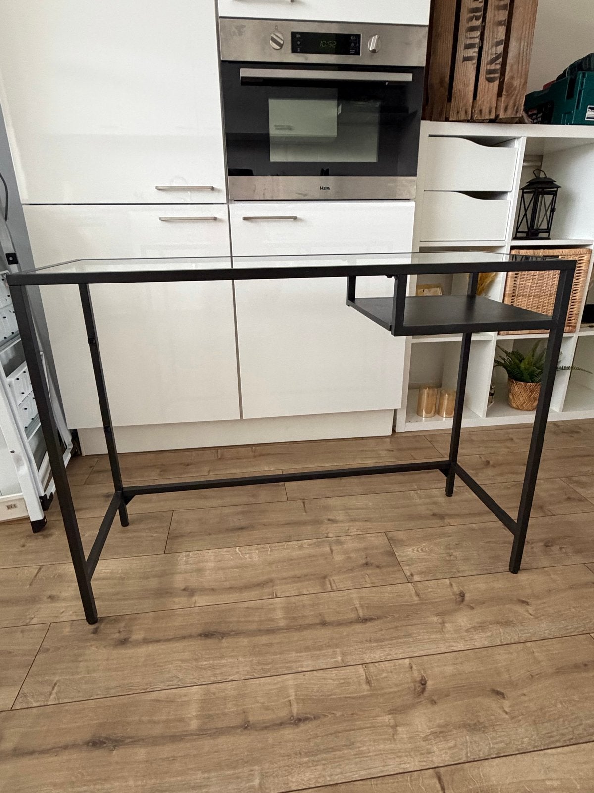 IKEA VITTSJÖ Laptoptafel / Bureau – Zwart met glas-MOET WEG!, Ophalen, Gebruikt, 36 cm, IKEA