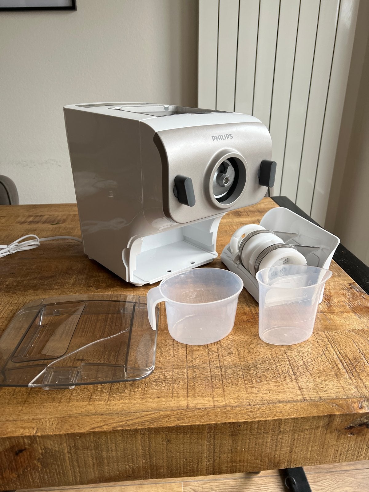 Philips Pastamaker / Pastamachine HR2355 volautomatisch, 1 tot 2 liter, Ophalen of Verzenden, Gebruikt, 1 snelheid