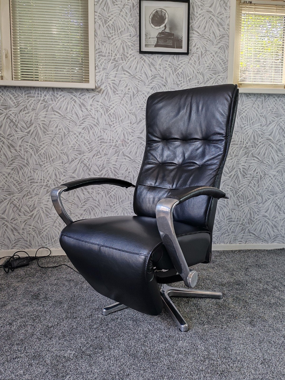 Prominent elektrische zwart leren relax fauteuil, Niet van toepassing, Niet van toepassing, Ophalen of Verzenden, Zo goed als nieuw