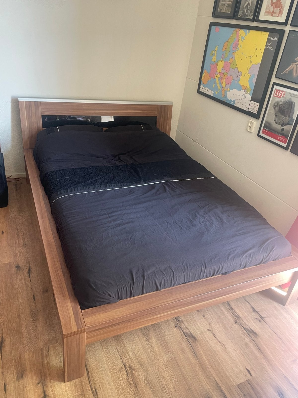 Tweepersoonsbed met lattenbodems 200x140 cm, Ophalen, Gebruikt, Bruin, Tweepersoons